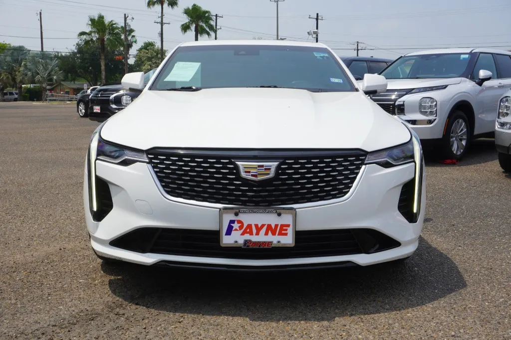 2023 Cadillac CT4 Luxury