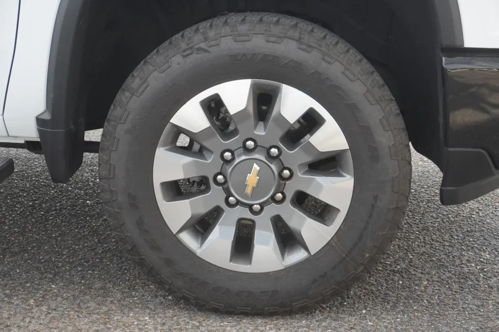 2026 Chevrolet Silverado 2500HD Custom