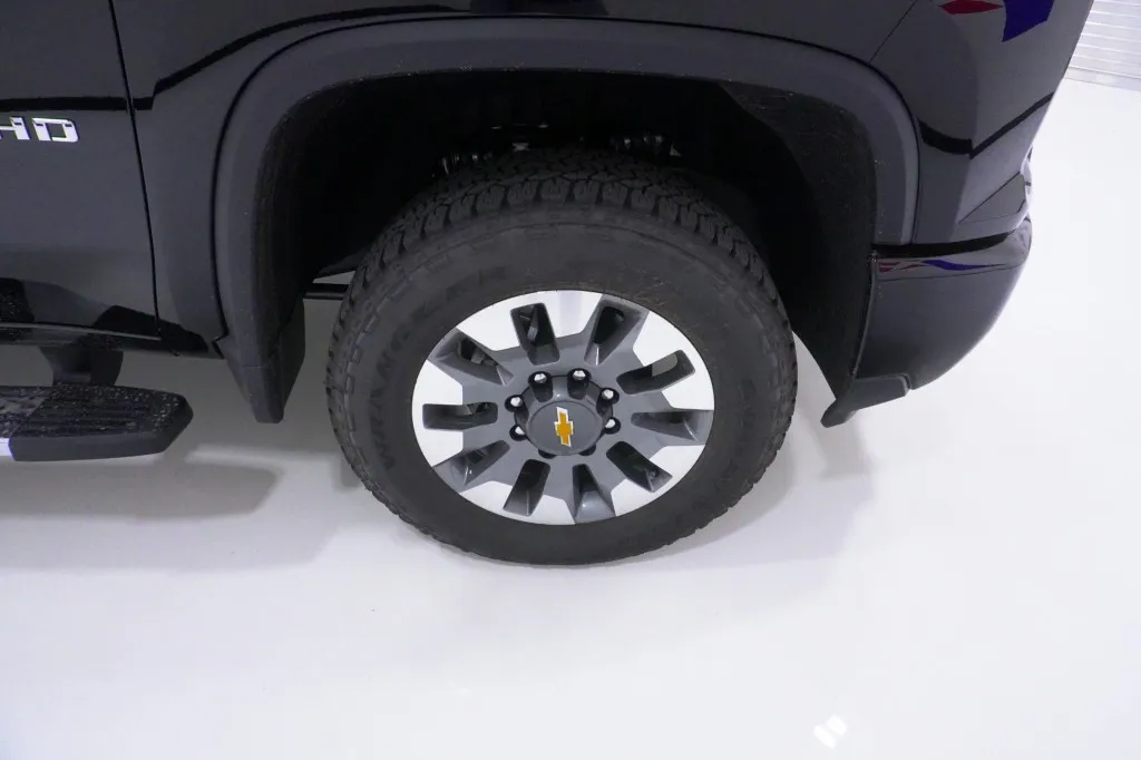 2026 Chevrolet Silverado 2500HD Custom