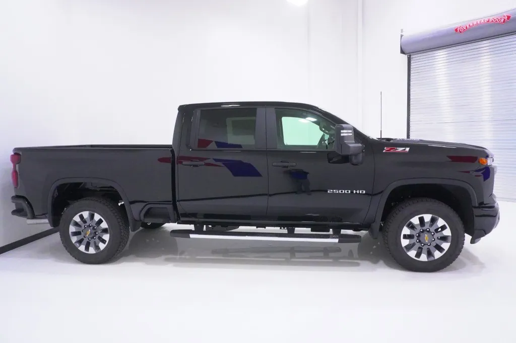 2026 Chevrolet Silverado 2500HD Custom