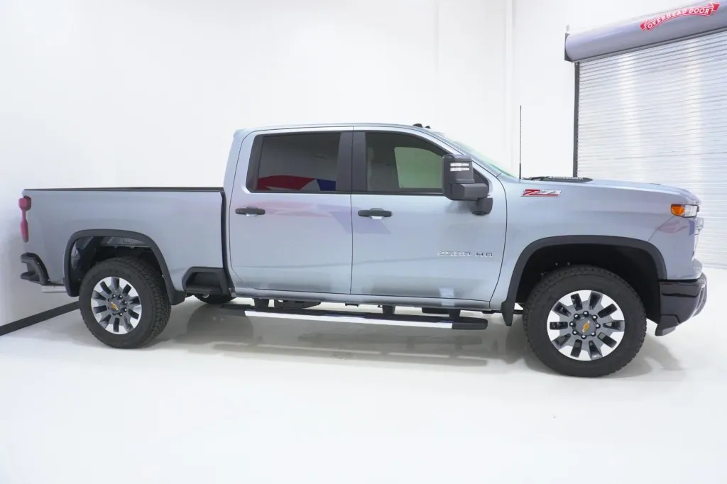 2026 Chevrolet Silverado 2500HD Custom
