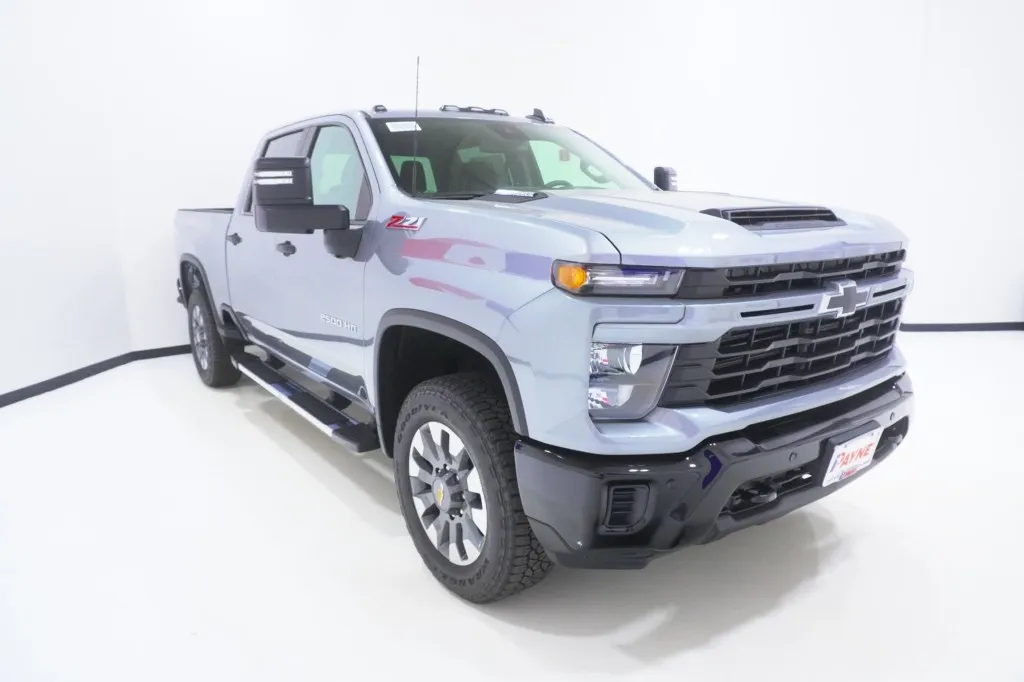 2026 Chevrolet Silverado 2500HD Custom