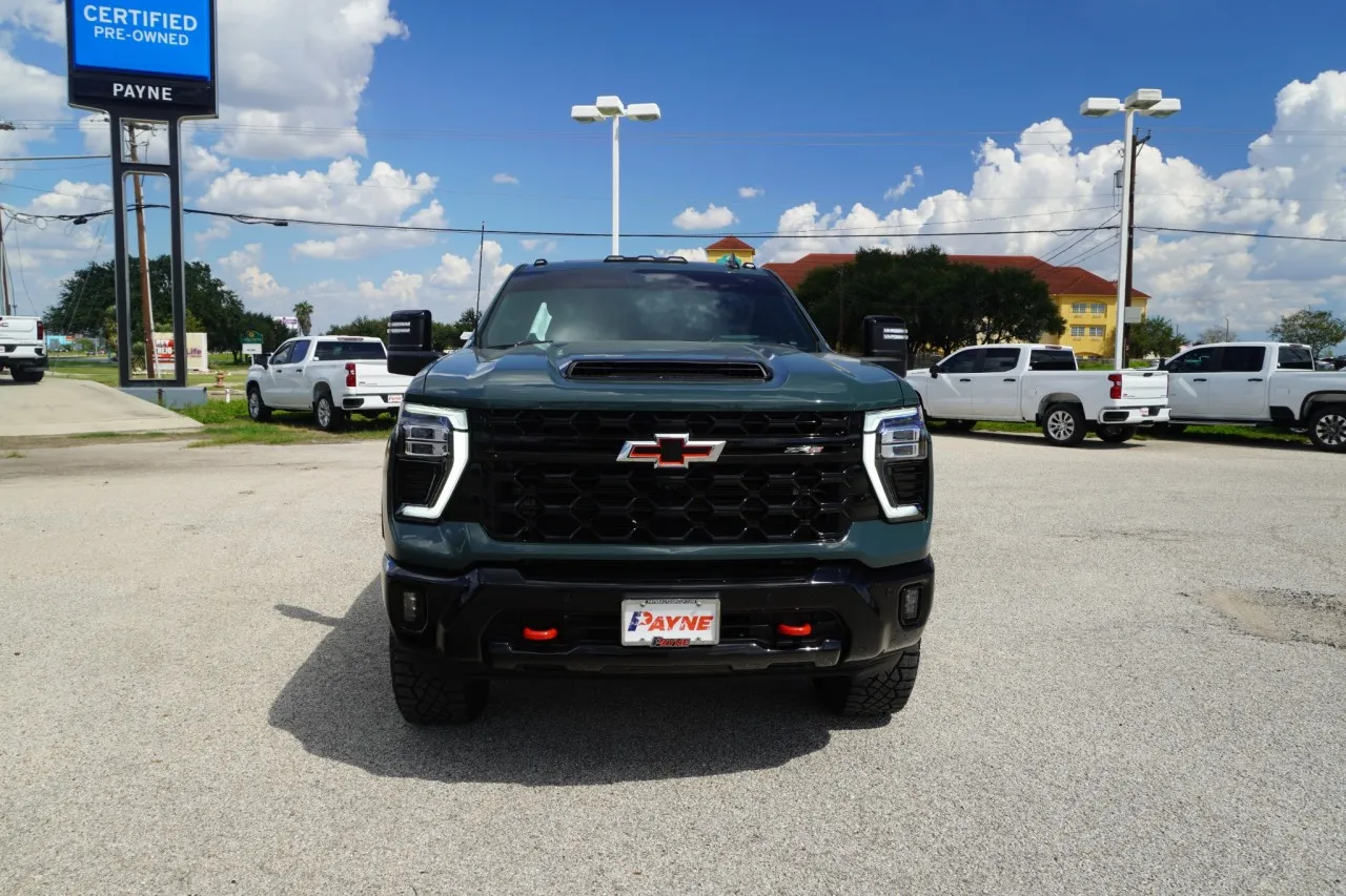 2026 Chevrolet Silverado 2500HD ZR2
