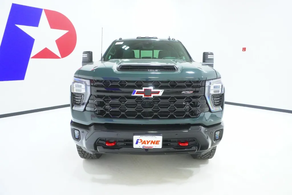 2026 Chevrolet Silverado 2500HD ZR2