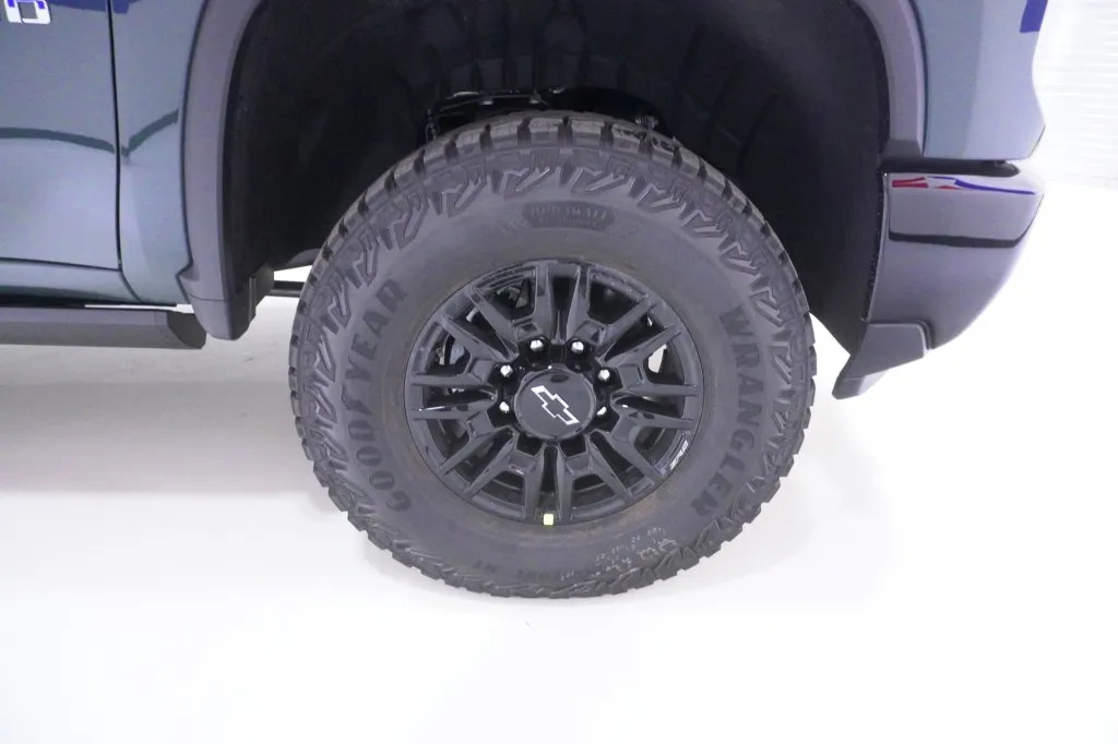 2026 Chevrolet Silverado 2500HD ZR2