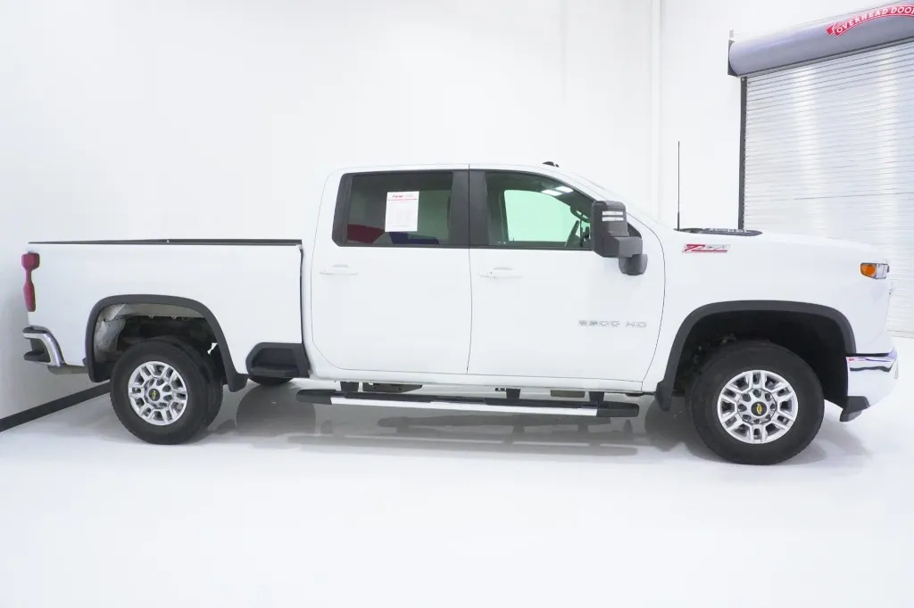2024 Chevrolet Silverado 2500HD LT