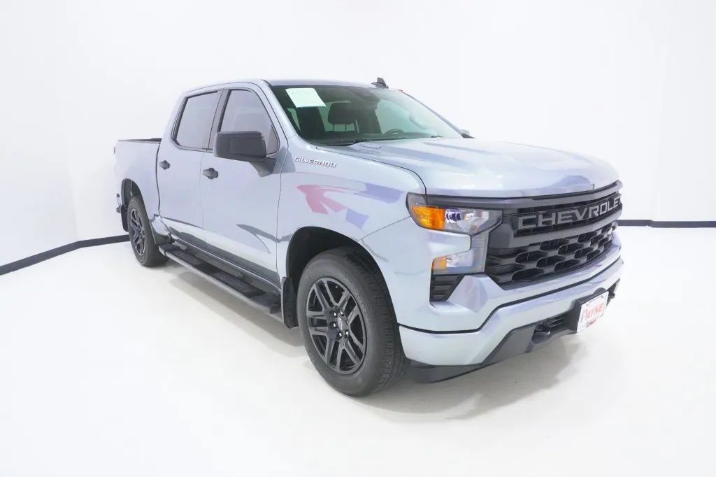 2025 Chevrolet Silverado 1500 Custom