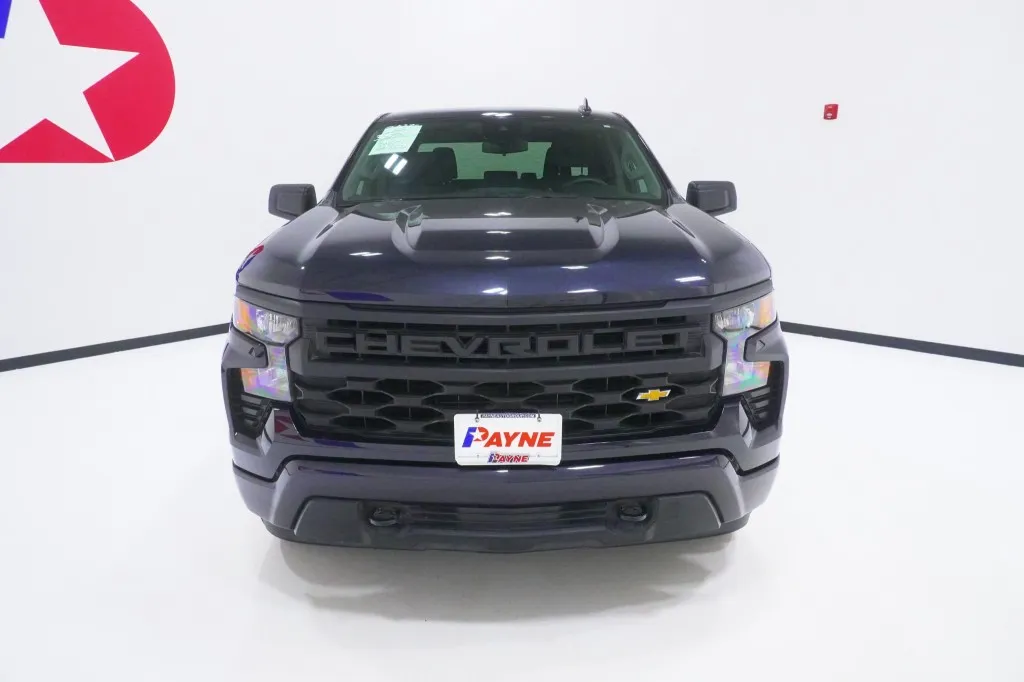 2022 Chevrolet Silverado 1500 Custom
