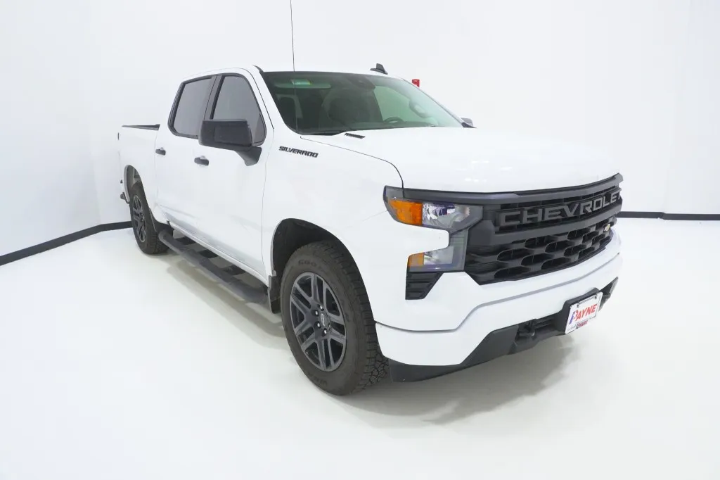 2026 Chevrolet Silverado 1500 Custom