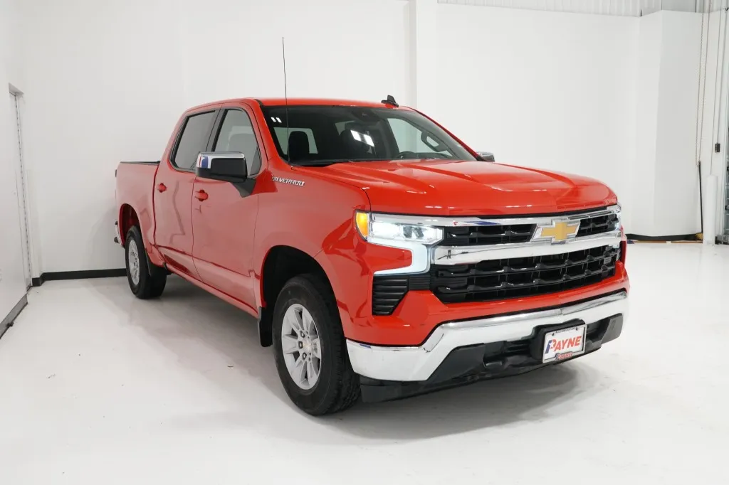 2025 Chevrolet Silverado 1500 LT