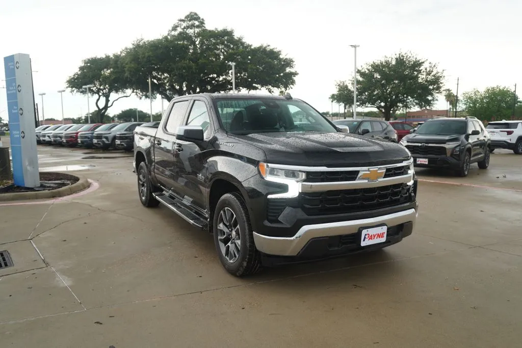 2024 Chevrolet Silverado 1500 LT