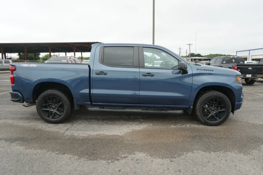 2024 Chevrolet Silverado 1500 Custom 2024 Chevrolet Silverado 1500 Custom