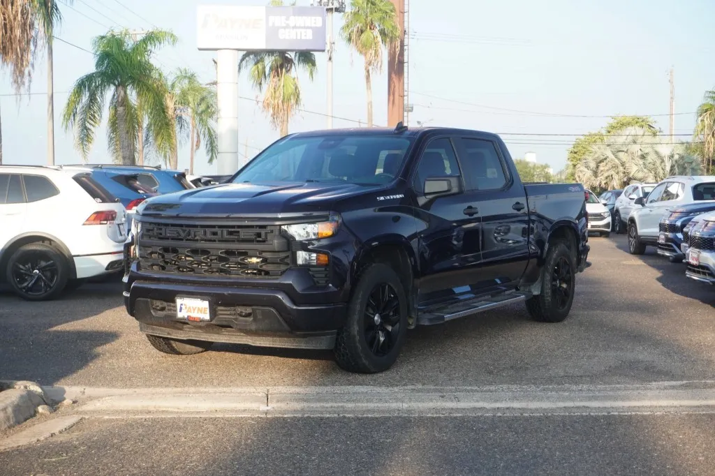 2023 Chevrolet Silverado 1500 Custom
