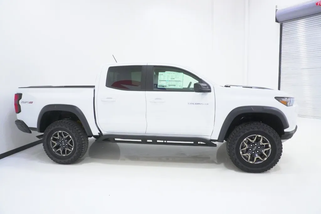 2026 Chevrolet Colorado 4WD ZR2