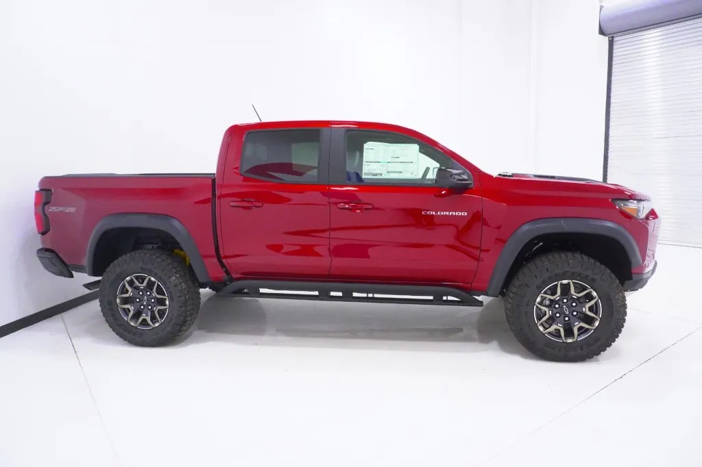 2026 Chevrolet Colorado 4WD ZR2