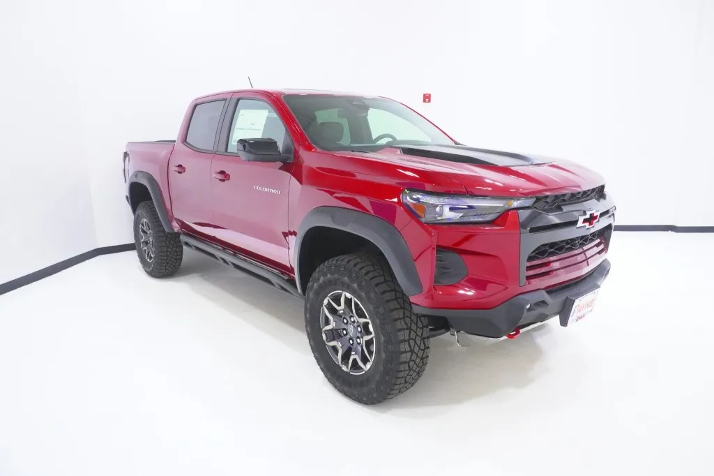 2026 Chevrolet Colorado 4WD ZR2
