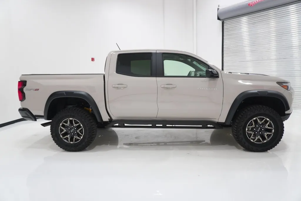 2026 Chevrolet Colorado 4WD ZR2