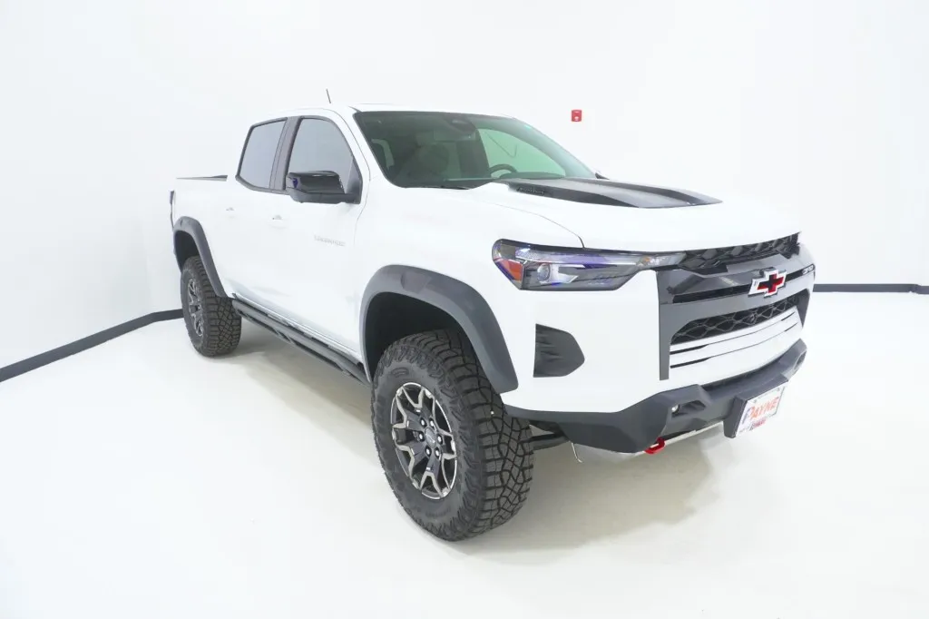 2026 Chevrolet Colorado 4WD ZR2