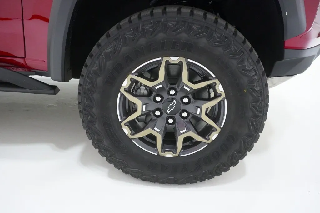 2026 Chevrolet Colorado 4WD ZR2