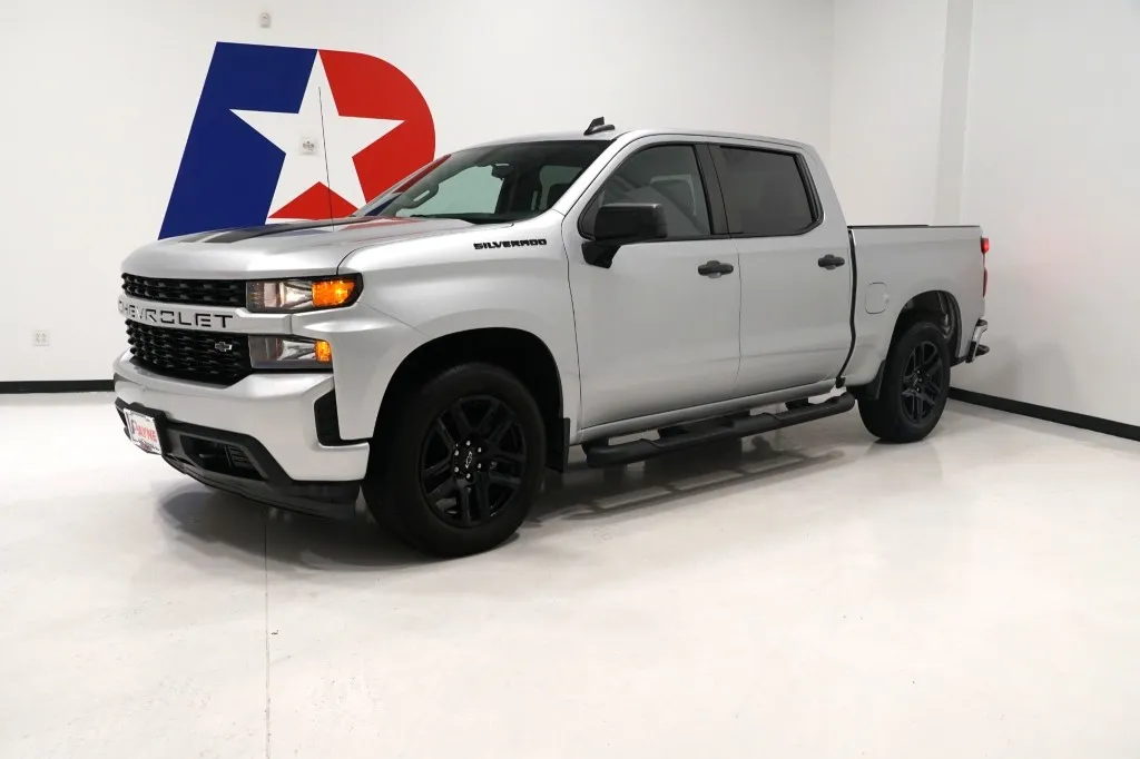 2021 Chevrolet Silverado 1500 Custom