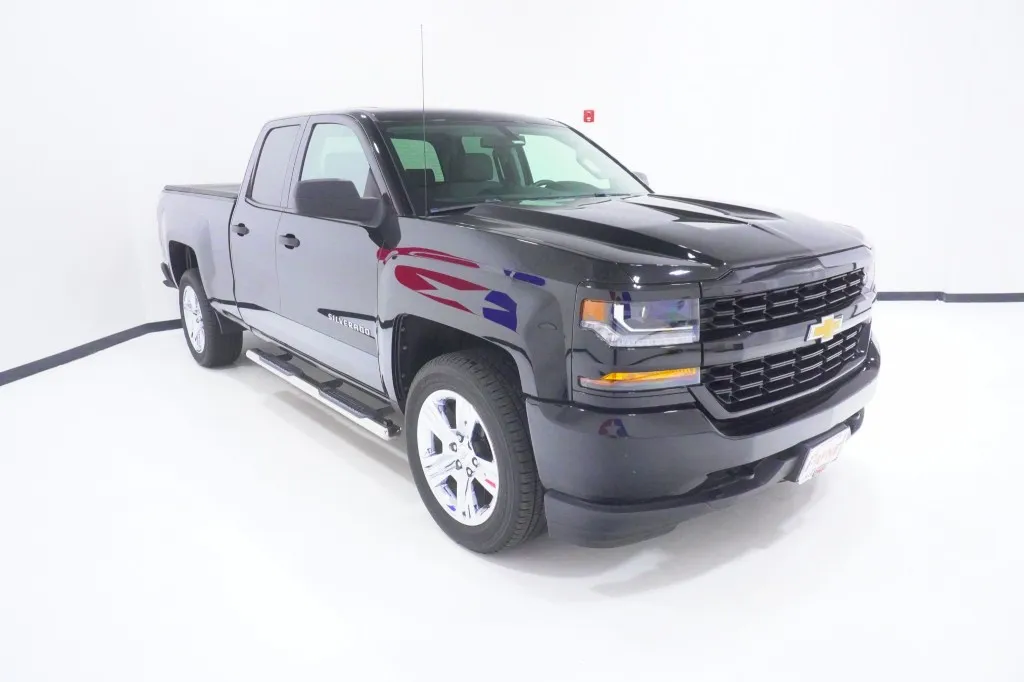 2017 Chevrolet Silverado 1500 Custom