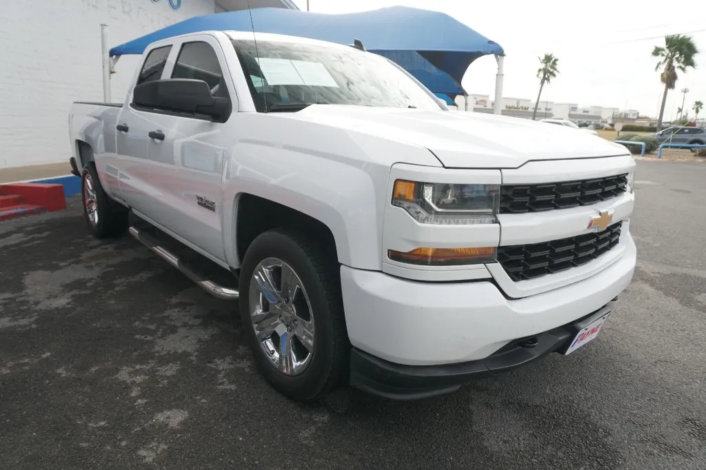 2018 Chevrolet Silverado 1500 Custom