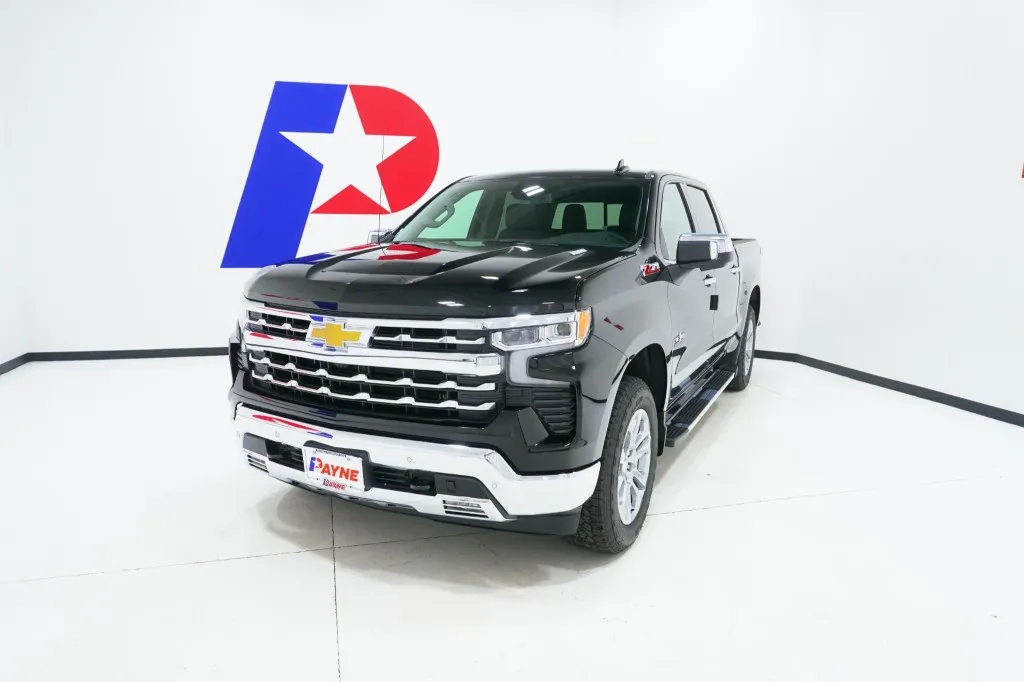 2025 Chevrolet Silverado 1500 LTZ