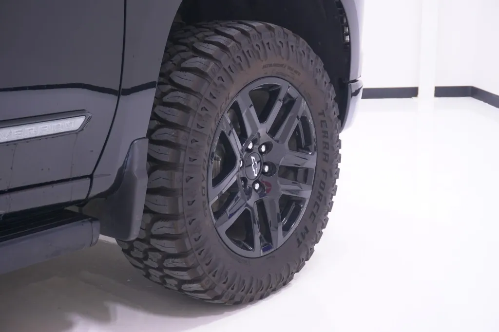 2025 Chevrolet Silverado 1500 High Country