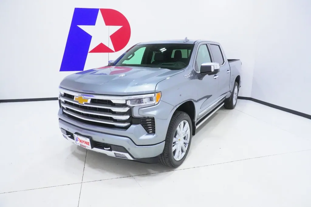 2026 Chevrolet Silverado 1500 High Country's photo