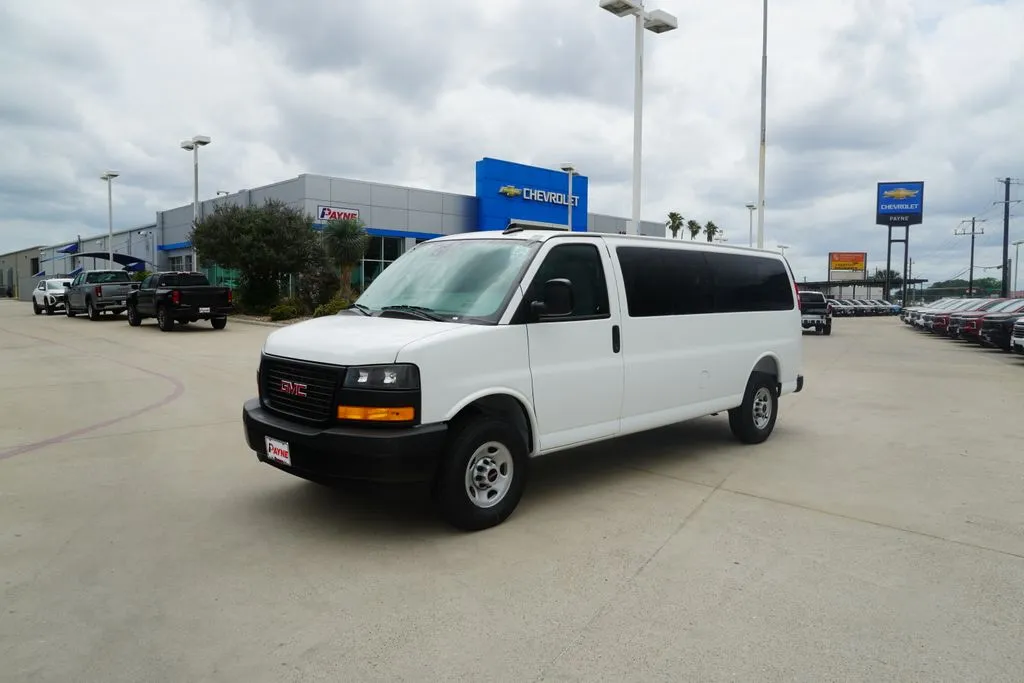 2026 GMC Savana 3500 LS