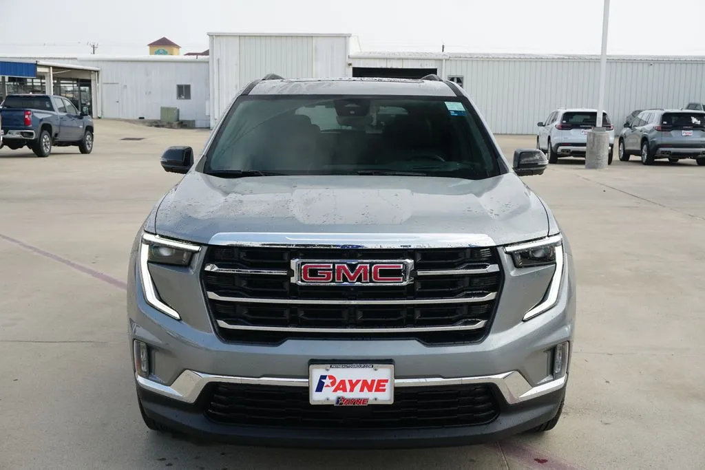 2026 GMC Acadia Elevation