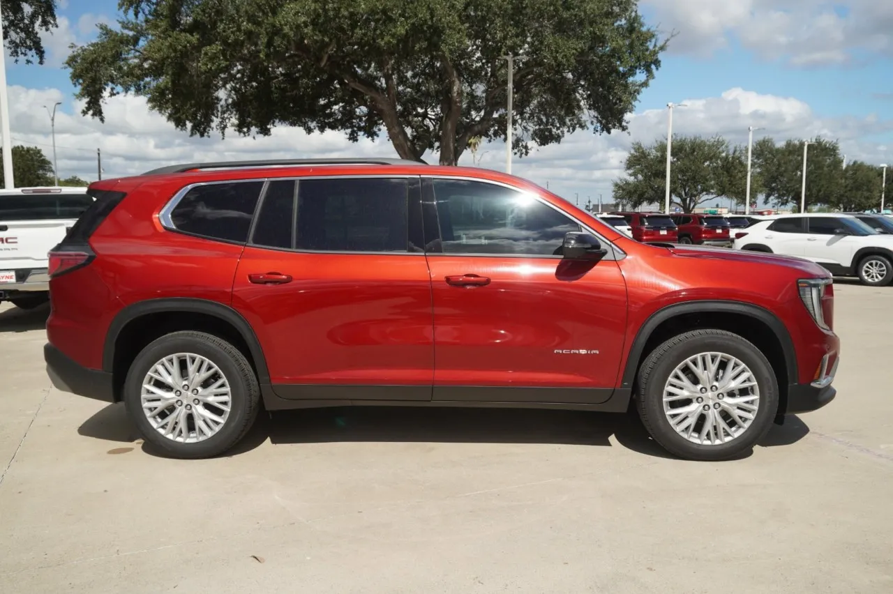 2027 GMC Acadia FWD Elevation