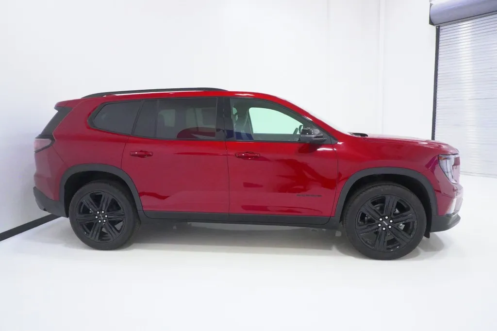 2026 GMC Acadia FWD Elevation