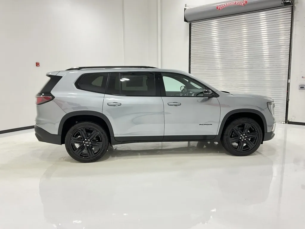2026 GMC Acadia FWD Elevation