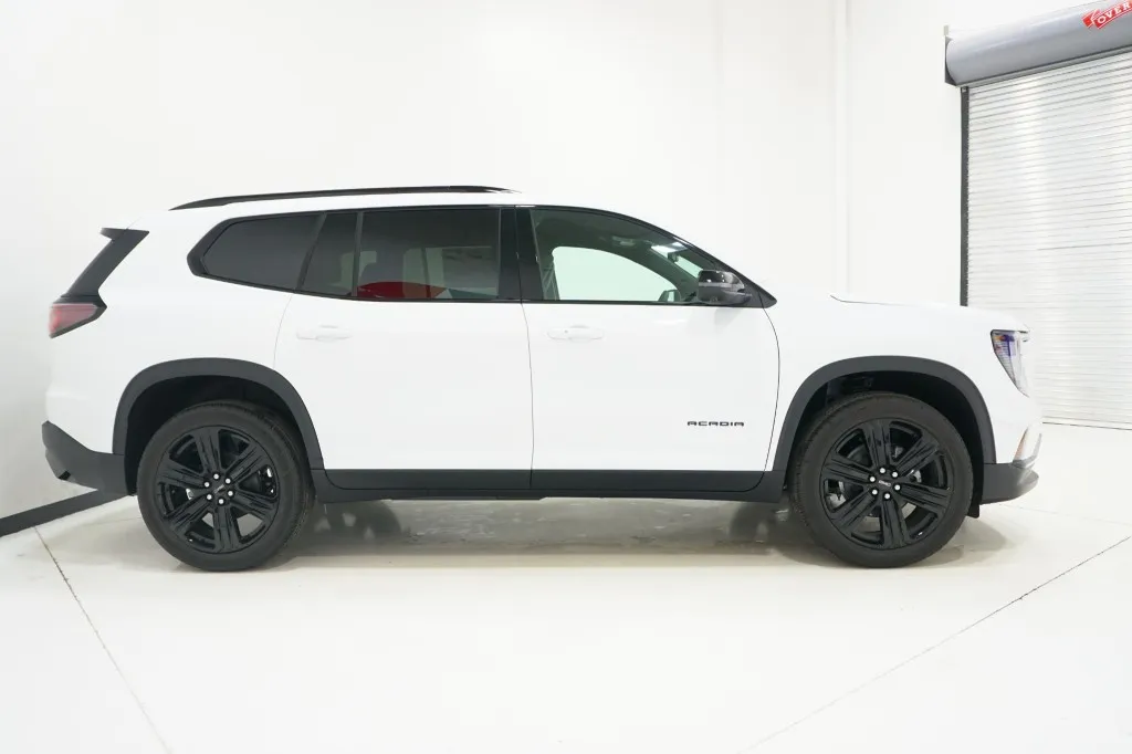 2026 GMC Acadia FWD Elevation