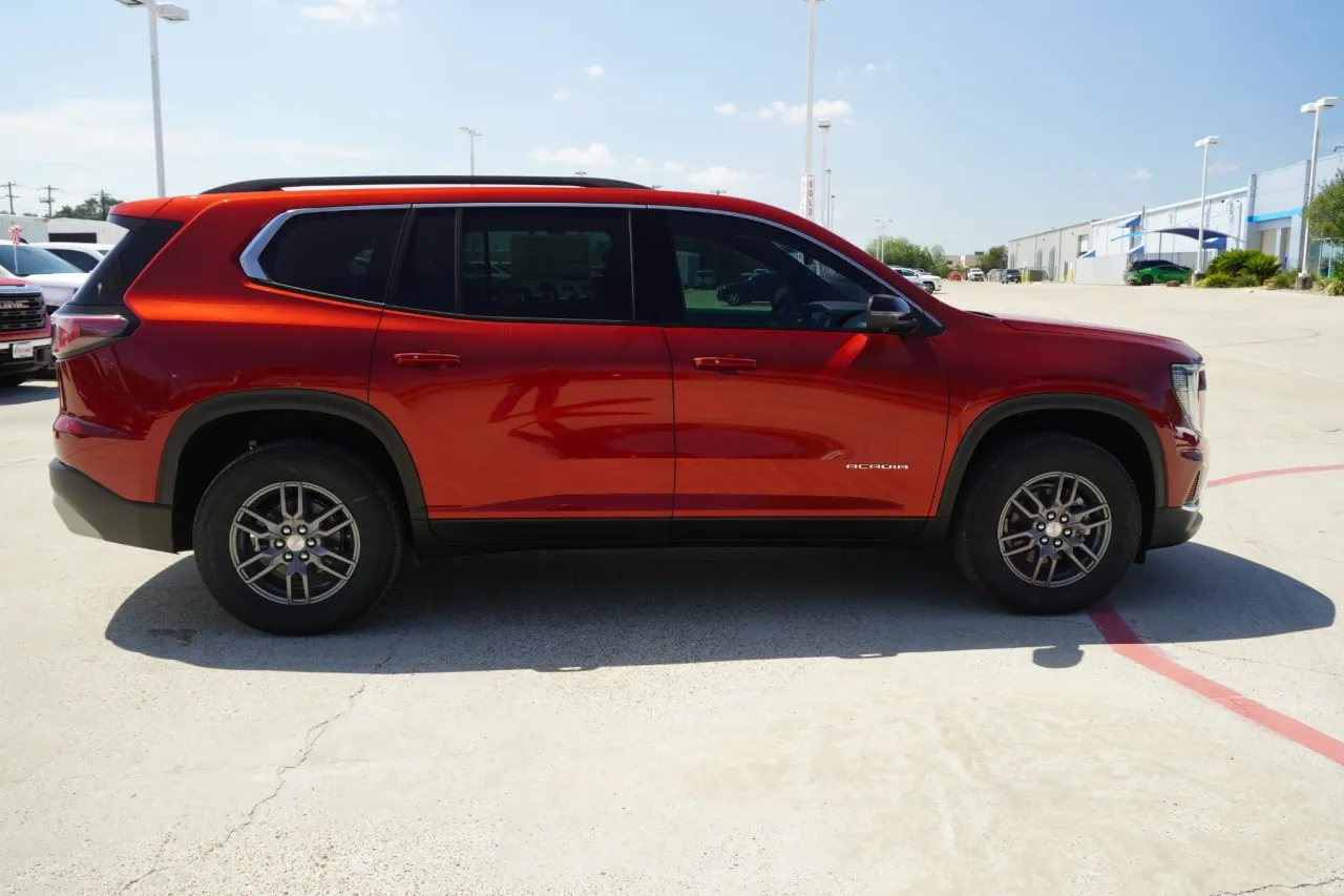 2026 GMC Acadia FWD Elevation