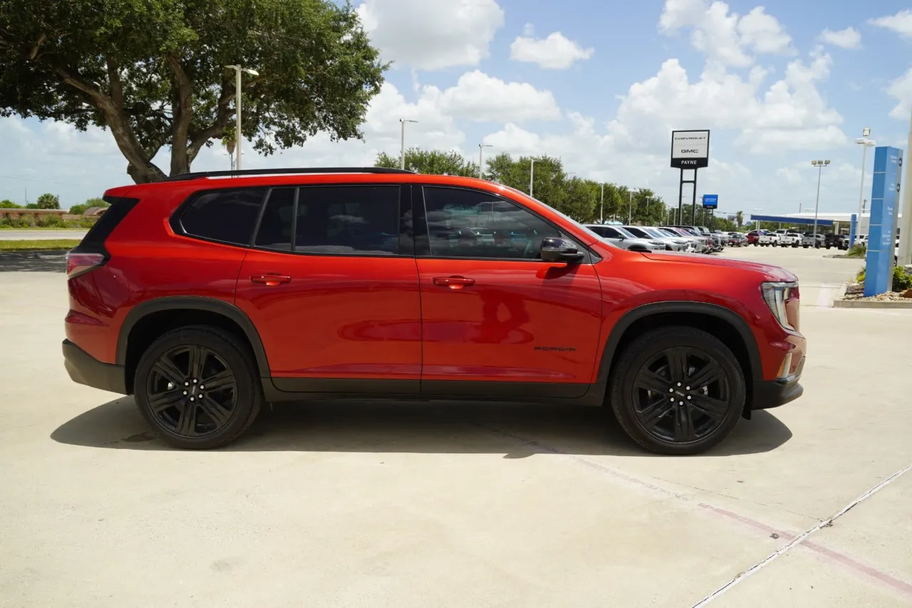 2026 GMC Acadia FWD Elevation