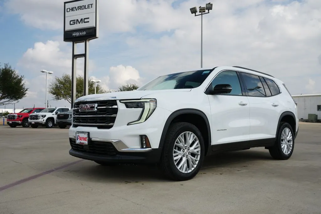 2026 GMC Acadia Elevation