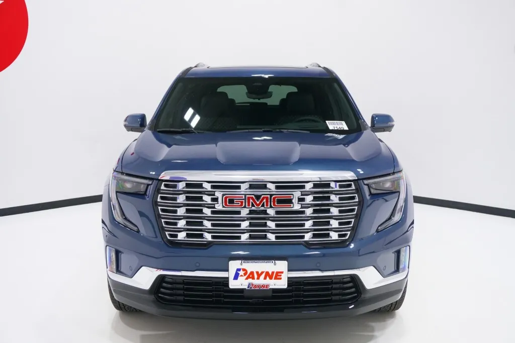 2026 GMC Acadia FWD Denali