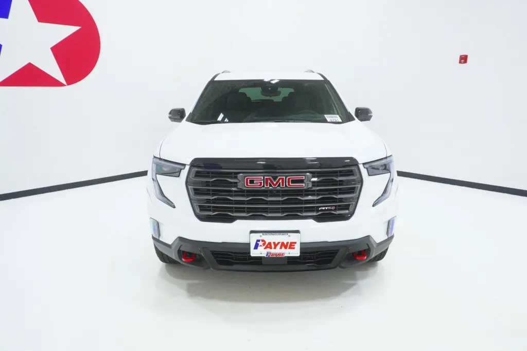 2026 GMC Acadia AWD AT4