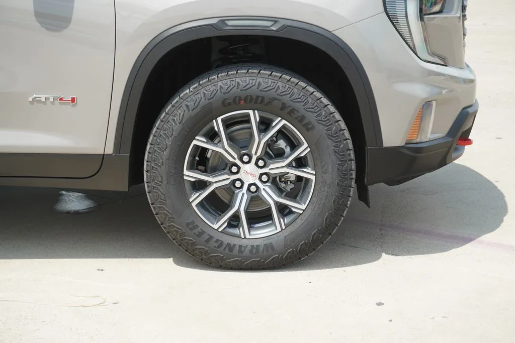 2026 GMC Acadia AT4