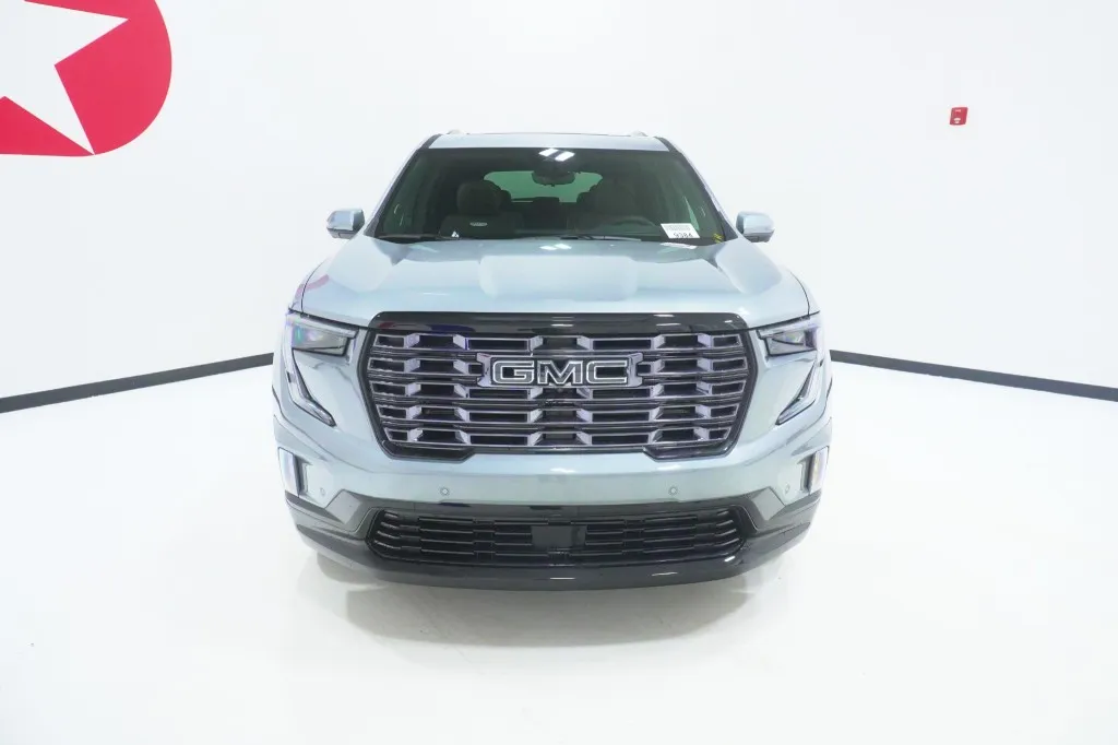 2027 GMC Acadia FWD Denali Ultimate