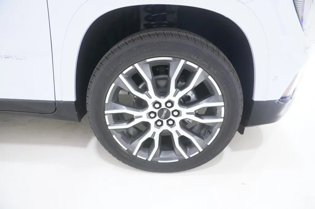 2027 GMC Acadia FWD Denali Ultimate