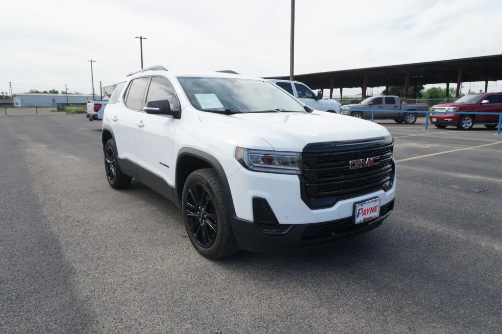 2023 GMC Acadia SLE