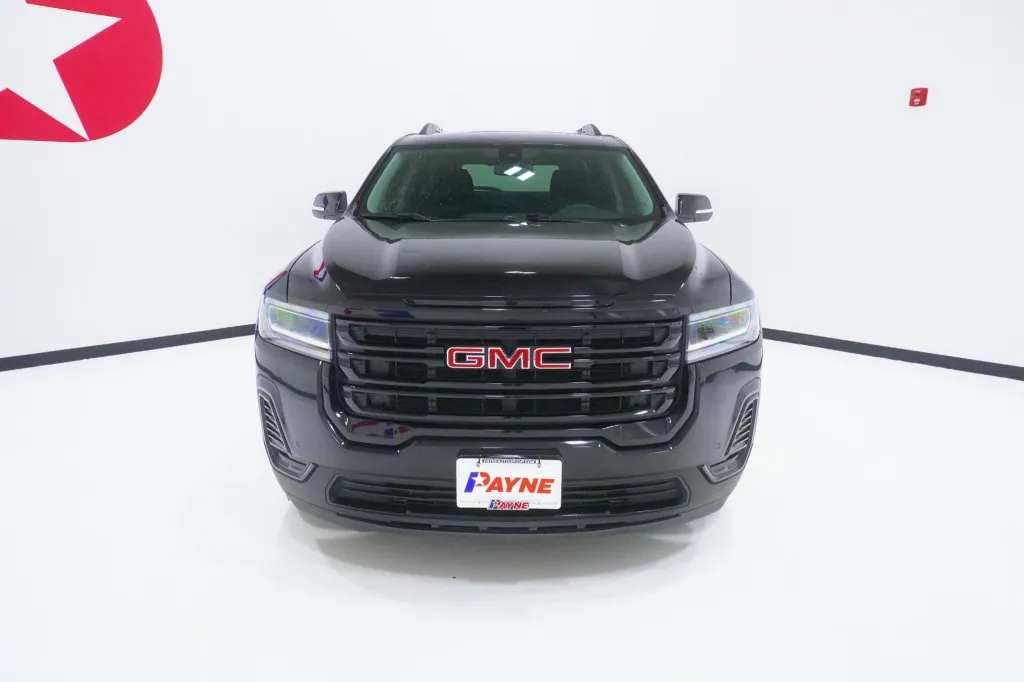 2022 GMC Acadia SLE