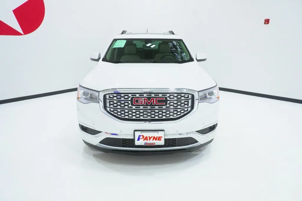 2018 GMC Acadia Denali