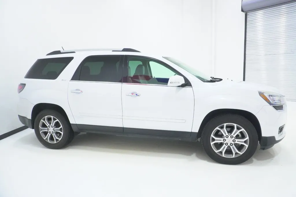 2016 GMC Acadia SLT