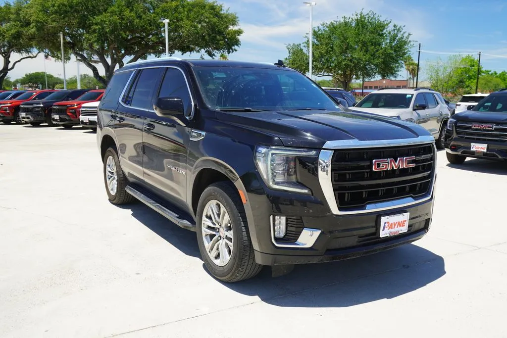 2023 GMC Yukon SLE