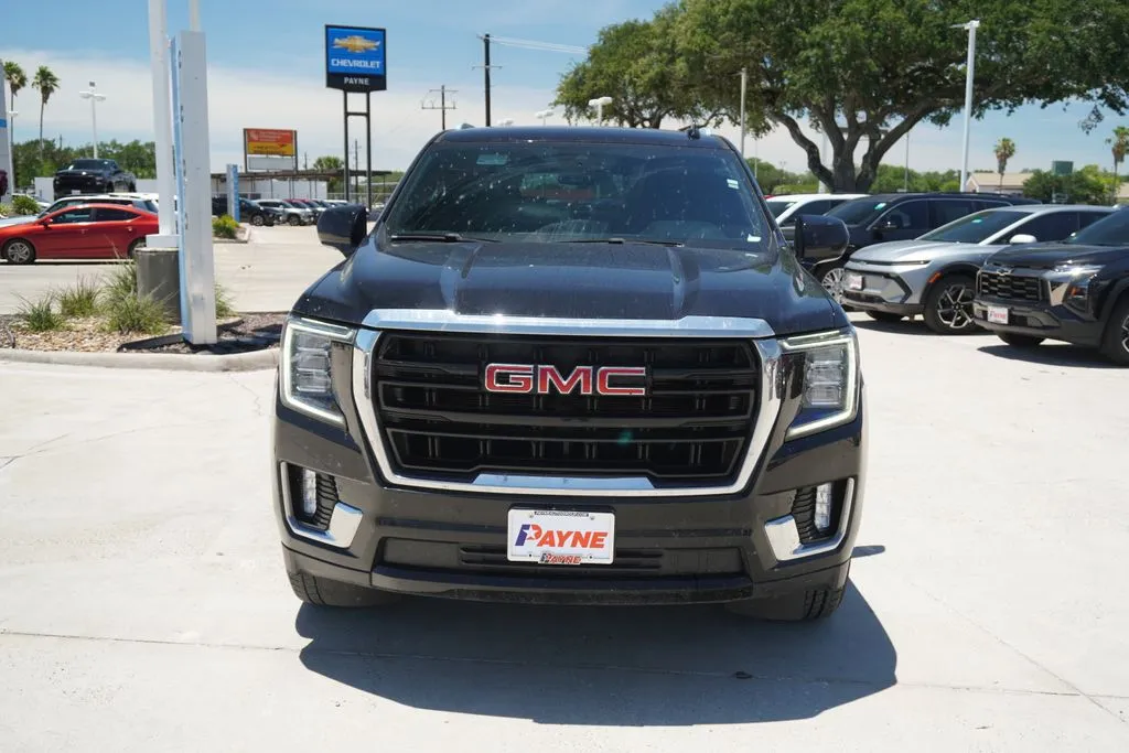 2023 GMC Yukon SLE