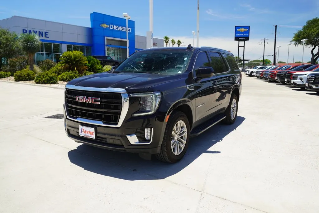 2023 GMC Yukon SLE